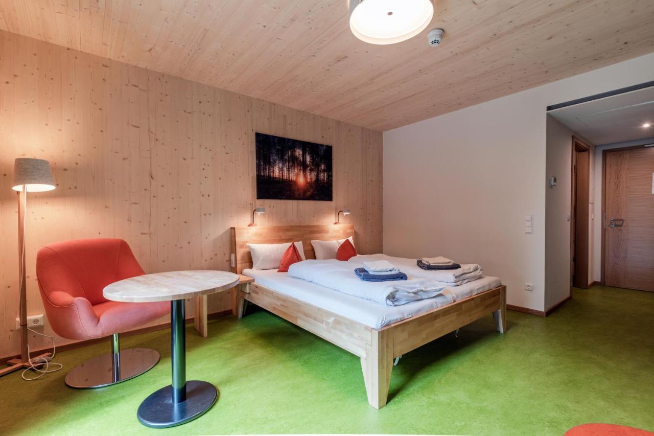 Hotel 11 Eulen Uelzen Exteriör bild