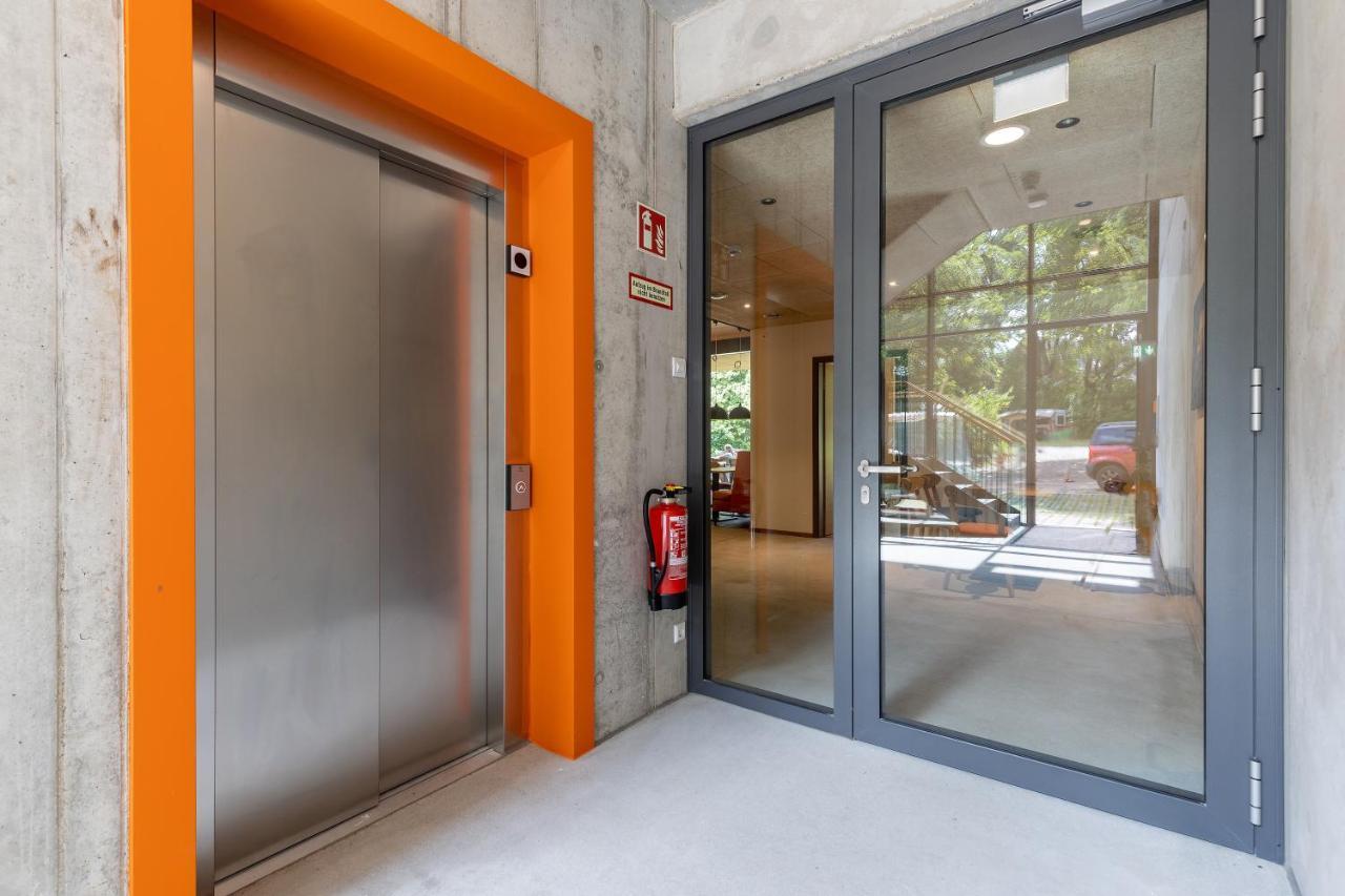 Hotel 11 Eulen Uelzen Exteriör bild